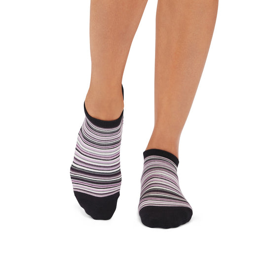 Savvy Grip Socks | Socks > Grip | Tavi – Tavi Active