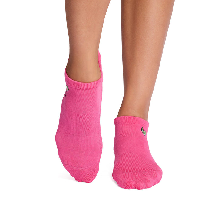 Savvy Grip Socks | Socks > Grip | Tavi – ToeSox | Tavi | Vooray