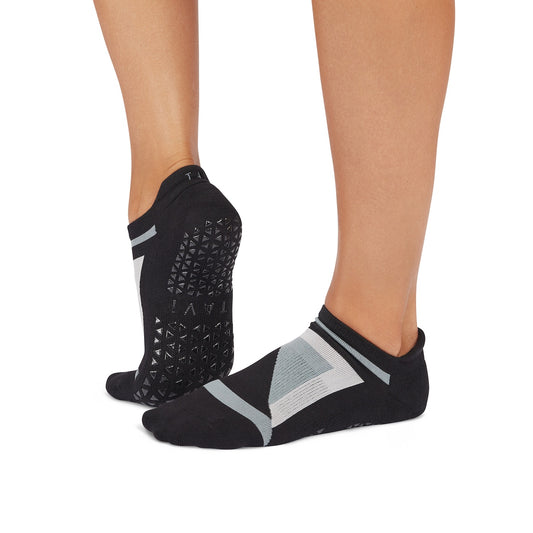 Savvy Grip Socks | Socks > Grip | Tavi – Tavi Active