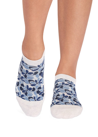 Savvy Grip Socks | Socks > Grip | Tavi – Tavi Active