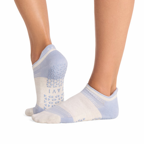 Savvy Grip Socks | Socks > Grip | Tavi – Tavi Active