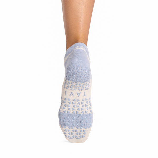Savvy Grip Socks | Socks > Grip | Tavi – Tavi Active