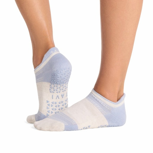 Savvy Grip Socks | Socks > Grip | Tavi – Tavi Active