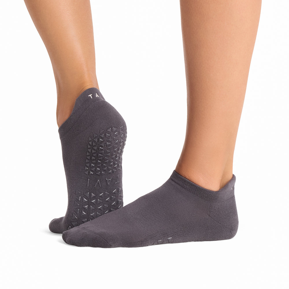 Savvy Grip Socks | Socks > Grip | Tavi – Tavi Active