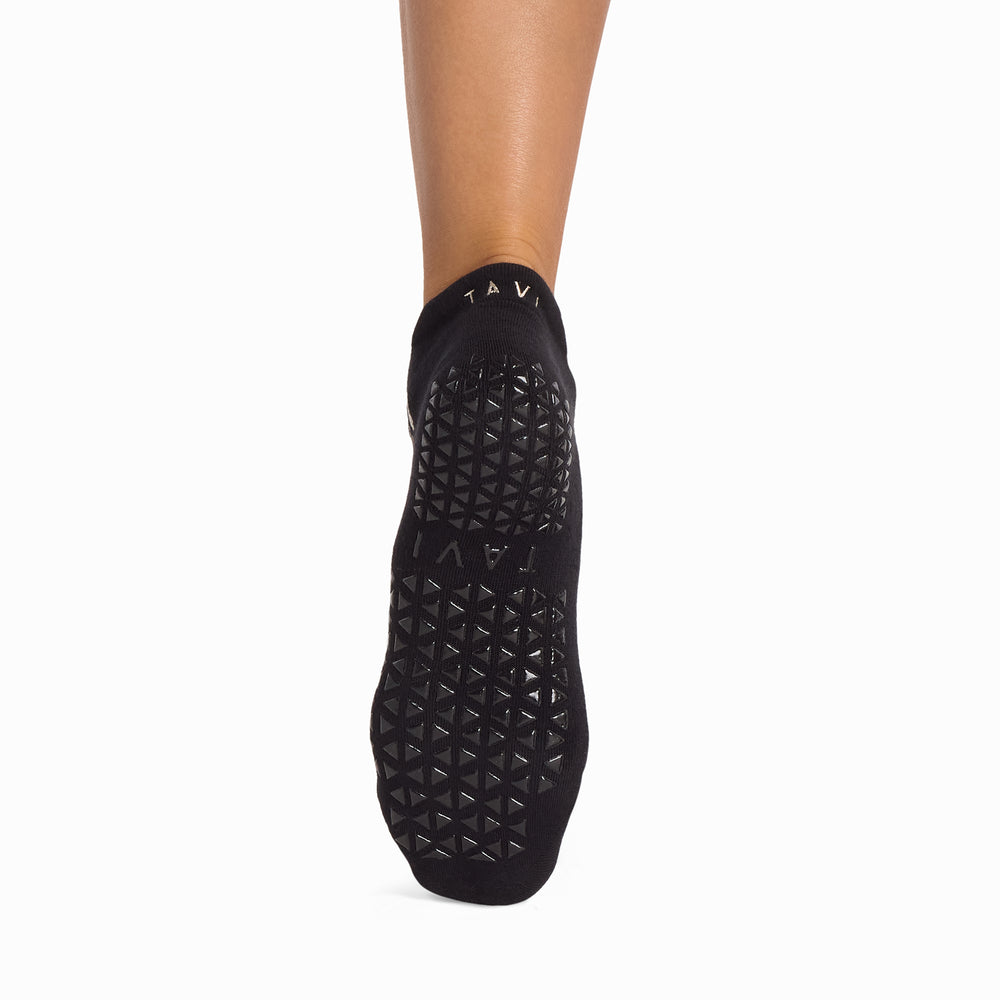 Savvy Grip Socks | Socks > Grip | Tavi – Tavi Active