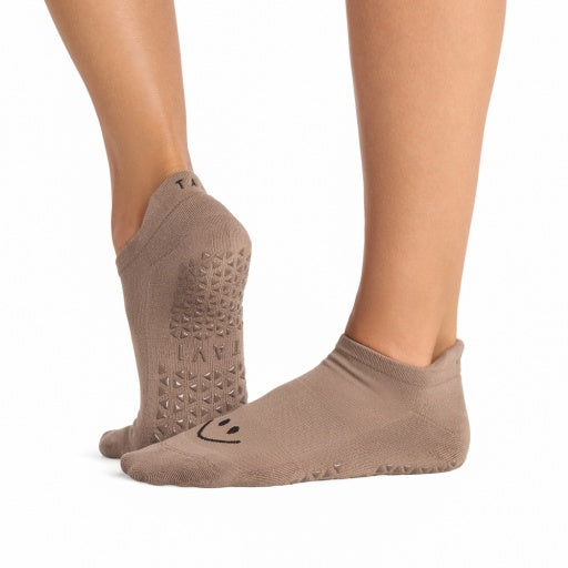 Savvy Grip Socks | Socks > Grip | Tavi – Tavi Active