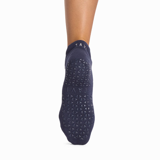 Savvy Grip Socks | Socks > Grip | Tavi – Tavi Active