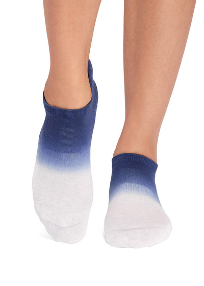 Savvy Grip Socks | Socks > Grip | Tavi – Tavi Active
