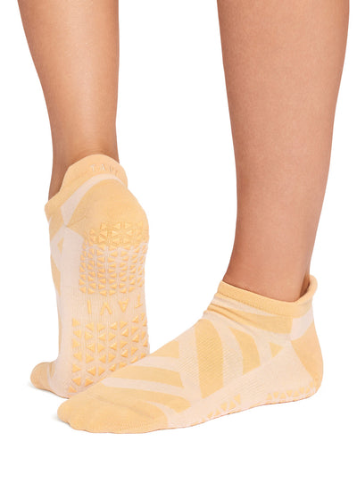 Savvy Grip Socks | Socks > Grip | Tavi – Tavi Active