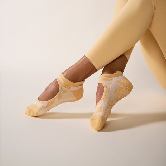 Emma Grip Socks | Socks > Grip | Tavi – Tavi Active