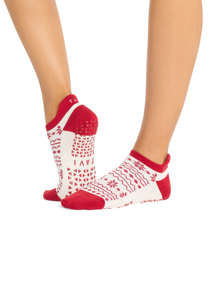 Savvy Grip Socks | Socks > Grip | Tavi – Tavi Active