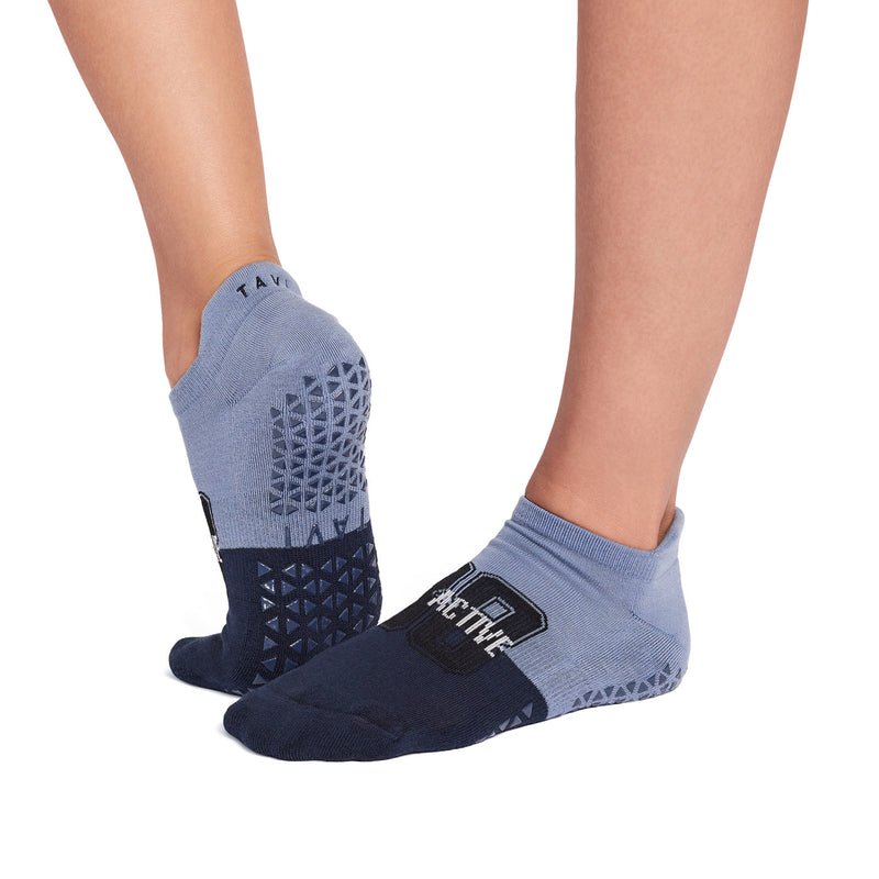 Savvy Grip Socks | Socks > Grip | Tavi – Tavi Active