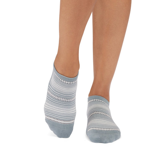 Savvy Grip Socks | Socks > Grip | Tavi – Tavi Active