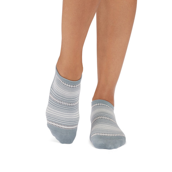 Savvy Grip Socks | Socks > Grip | Tavi – Tavi Active
