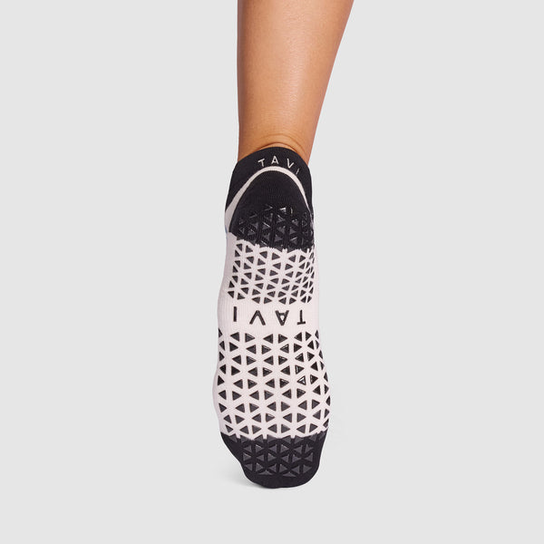 Savvy Grip Socks | Socks > Grip | Tavi – Tavi Active