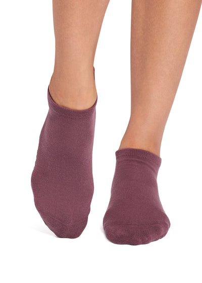 Savvy Grip Socks | Socks > Grip | Tavi – Tavi Active