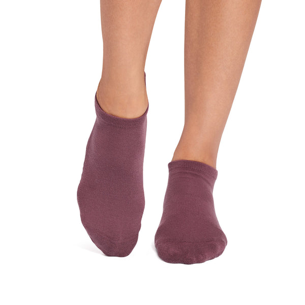 Savvy Grip Socks | Socks > Grip | Tavi – Tavi Active