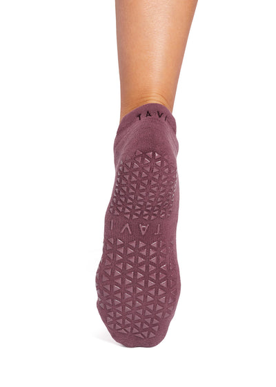 Savvy Grip Socks | Socks > Grip | Tavi – Tavi Active