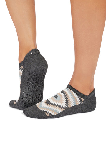 Savvy Grip Socks | Socks > Grip | Tavi – Tavi Active