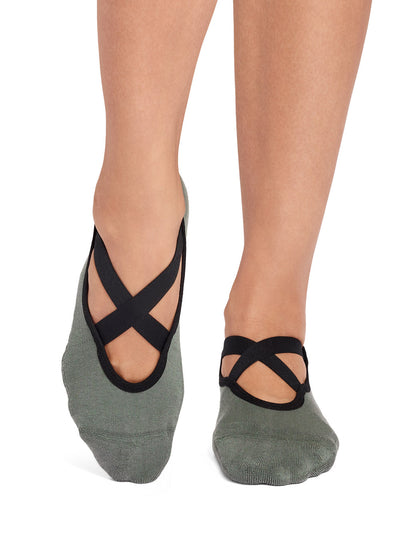 Chloe Grip Socks | Socks > Grip | Tavi – Tavi Active