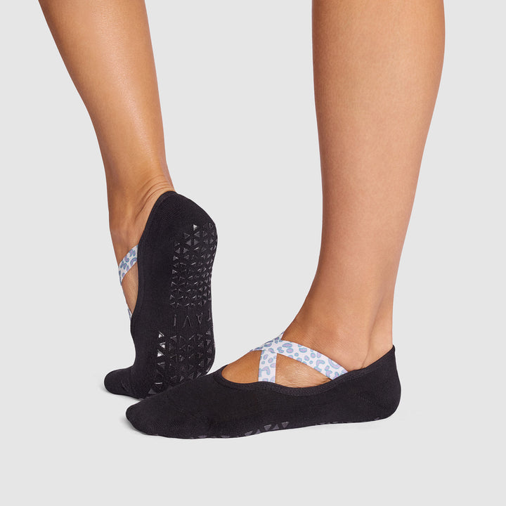 Chloe Grip Socks | Socks > Grip | Tavi – Tavi Active