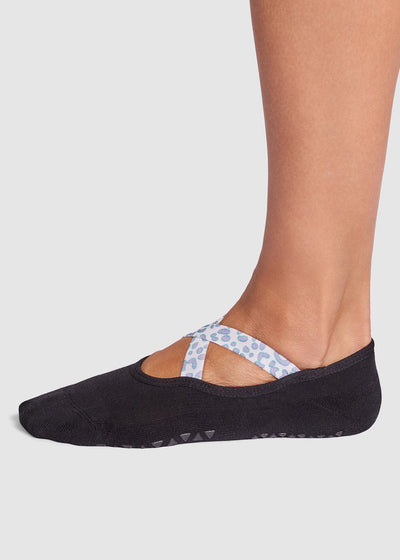 Chloe Grip Socks | Socks > Grip | Tavi – Tavi Active