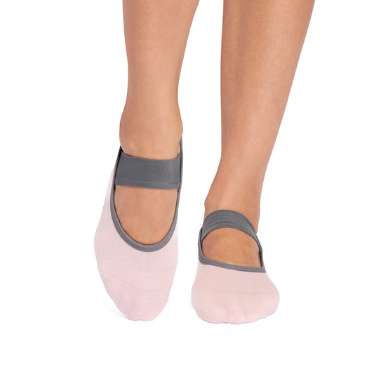 Lola Grip Socks | Socks > Grip | Tavi – Tavi Active