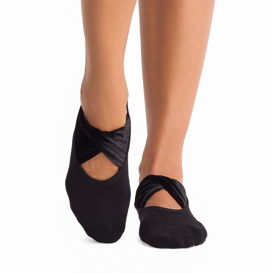 Penny Grip Socks | Socks > Grip | Tavi – Tavi Active