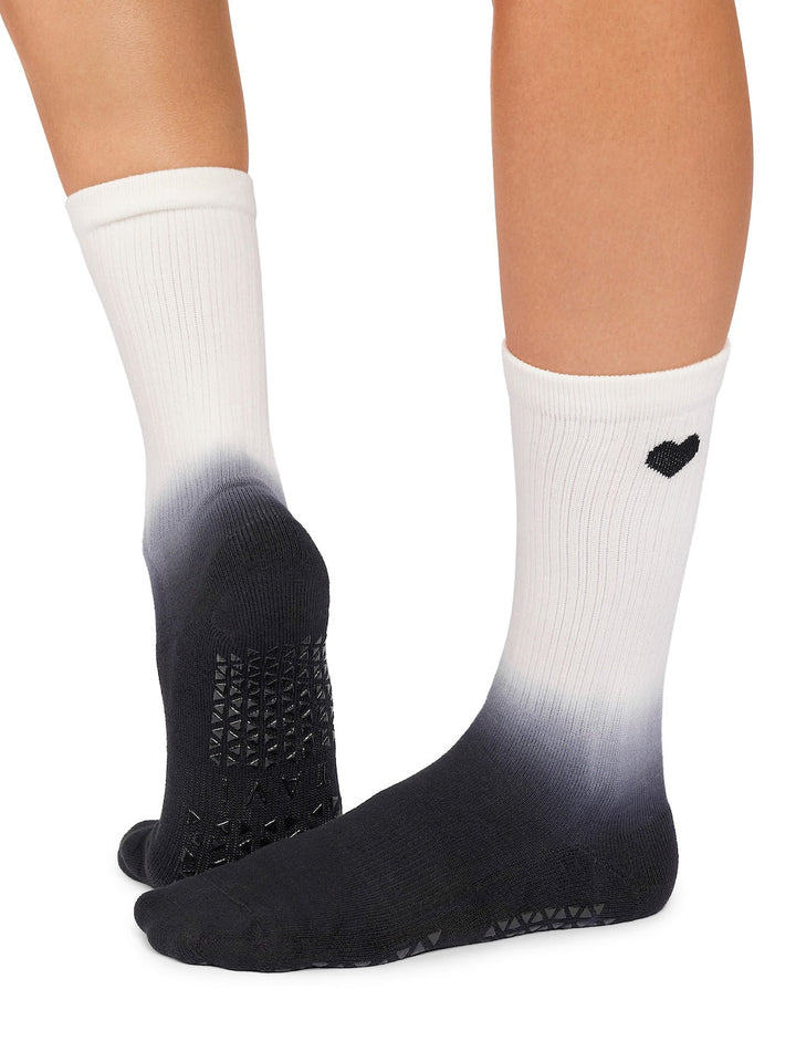 Kai Grip Socks | Socks > Grip | Tavi – ToeSox | Tavi | Vooray
