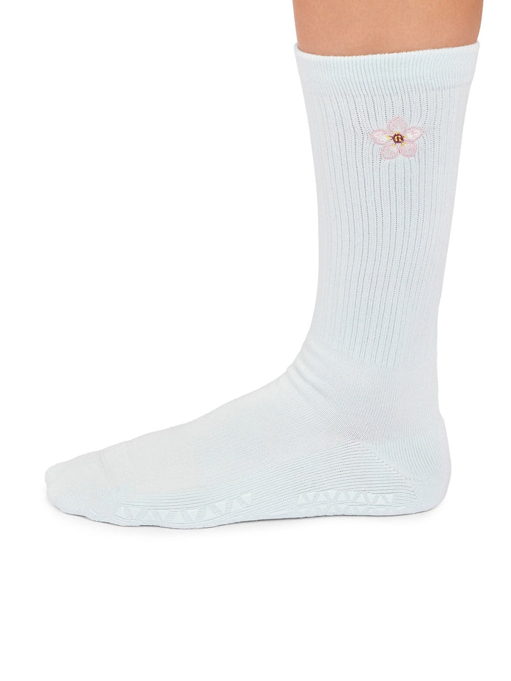 Kai Grip Socks | Socks > Grip | Tavi – ToeSox | Tavi | Vooray