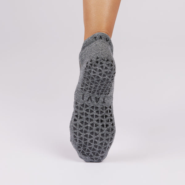 Savvy Breeze Grip Socks | Socks > Grip | Tavi – Tavi Active