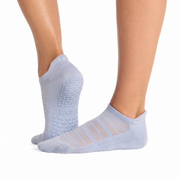 Savvy Breeze Grip Socks | Socks > Grip | Tavi – Tavi Active
