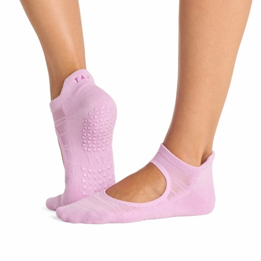 Emma Breeze Grip Socks | Socks > Grip | Tavi – Tavi Active
