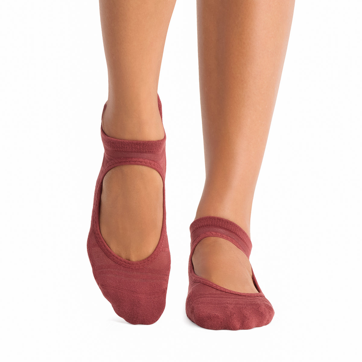 Emma Breeze Grip Socks | Socks > Grip | Tavi – Tavi Active