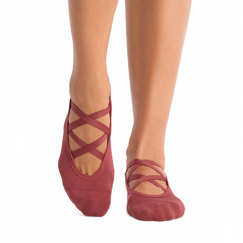 Luanna Grip Socks | Socks > Grip | Tavi – Tavi Active