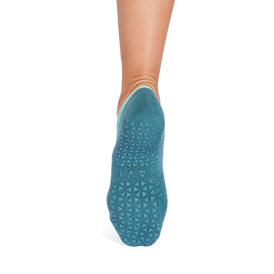 Luanna Grip Socks | Socks > Grip | Tavi – Tavi Active