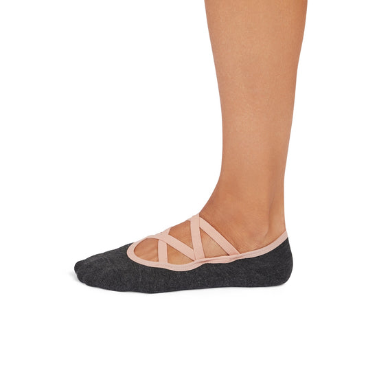 Luanna Grip Socks | Socks > Grip | Tavi – Tavi Active