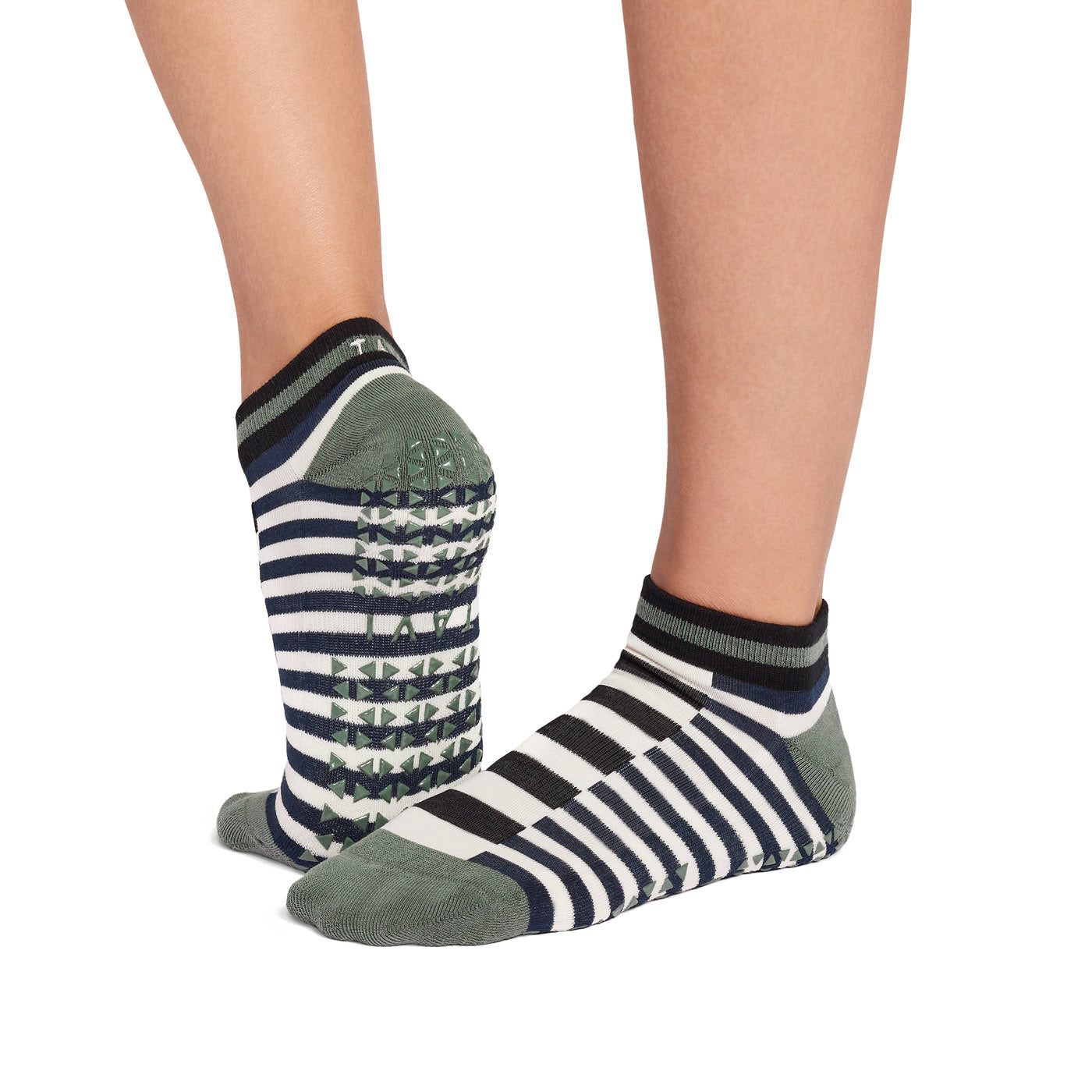 Cora Grip Socks | Socks > Grip | Tavi – Tavi Active