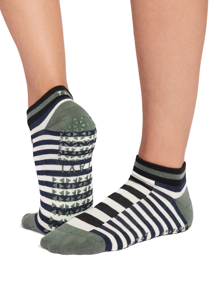 Cora Grip Socks | Socks > Grip | Tavi – Tavi Active