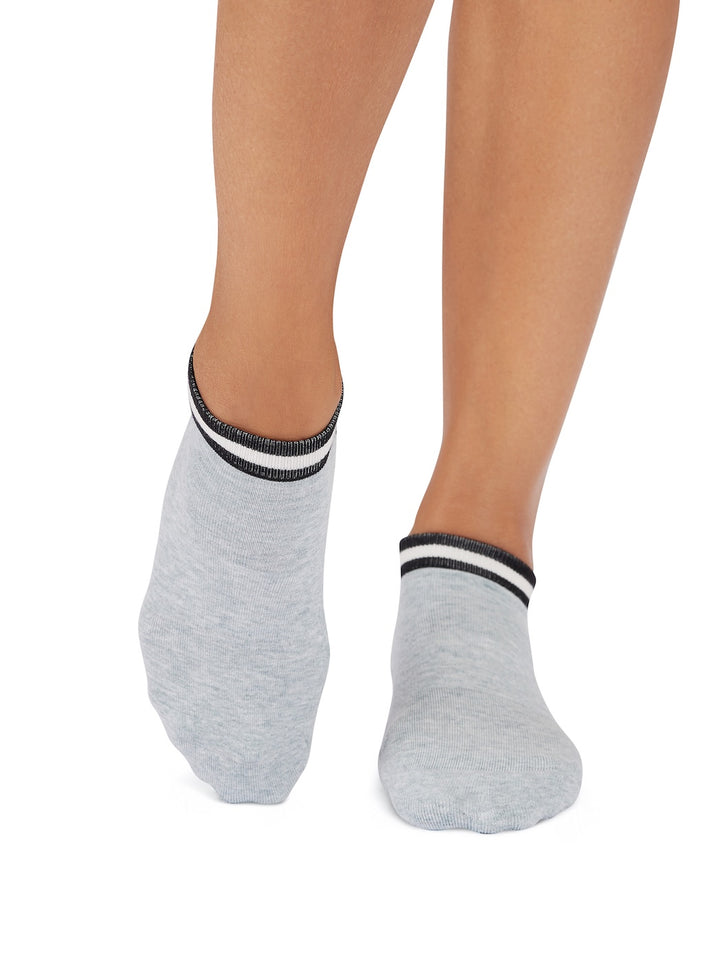 Cora Grip Socks | Socks > Grip | Tavi – Tavi Active