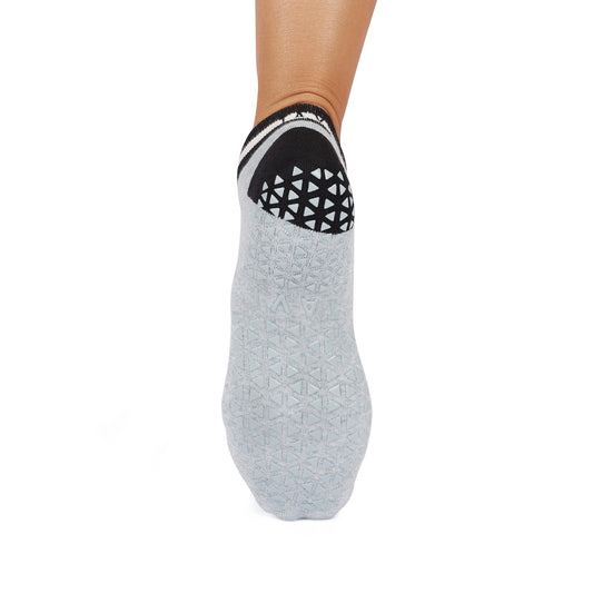 Cora Grip Socks | Socks > Grip | Tavi – Tavi Active