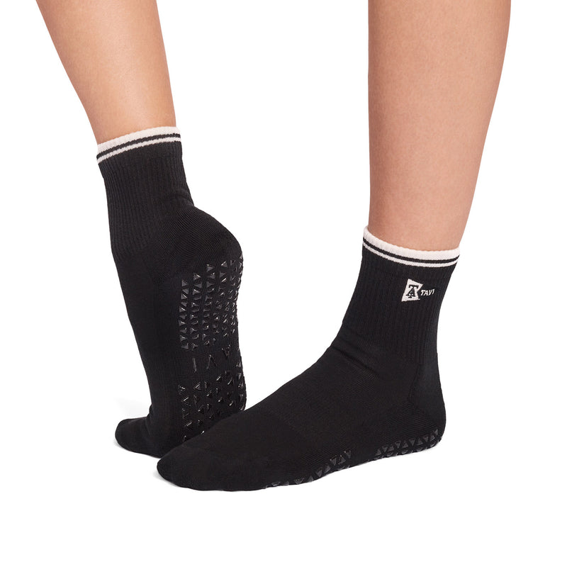 Aria Grip Socks | Socks > Grip | Tavi – Tavi Active