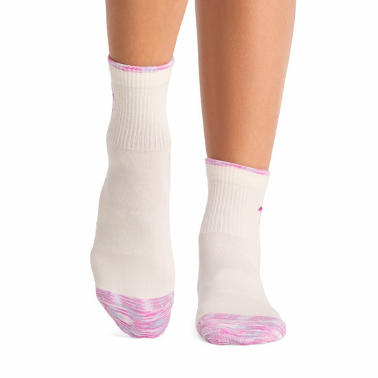 Aria Grip Socks | Socks > Grip | Tavi – Tavi Active
