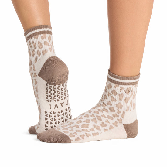 Aria Grip Socks | Socks > Grip | Tavi – Tavi Active