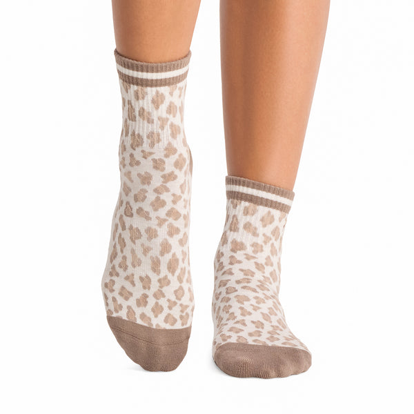 Aria Grip Socks | Socks > Grip | Tavi – Tavi Active