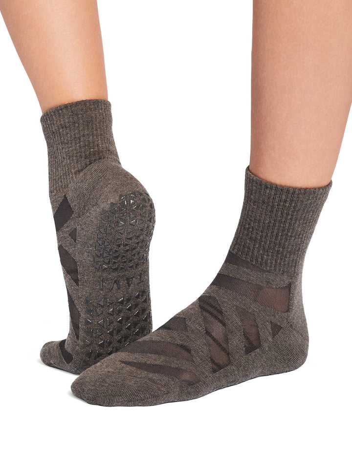 Aria Grip Socks | Socks > Grip | Tavi – Tavi Active