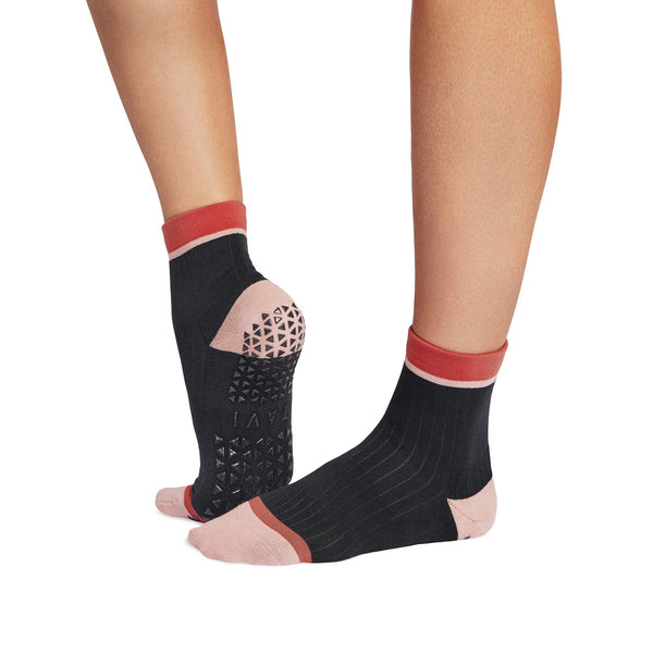 Aria Grip Socks | Socks > Grip | Tavi – Tavi Active