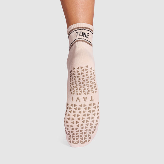 Aria Grip Socks | | Tavi – Tavi Active