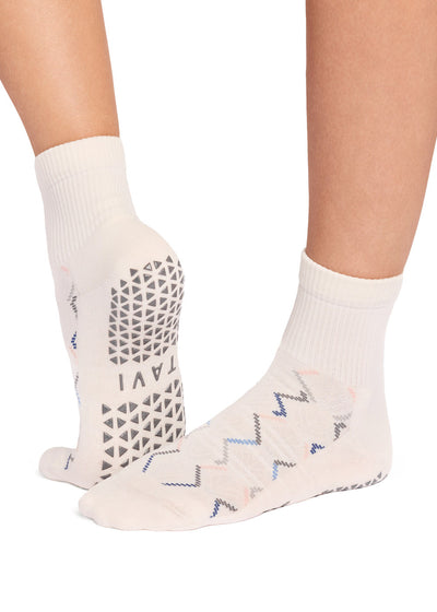 Aria Grip Socks | Socks > Grip | Tavi – Tavi Active
