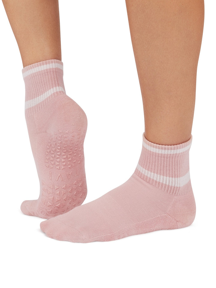 Aria Grip Socks | Socks > Grip | Tavi – Tavi Active